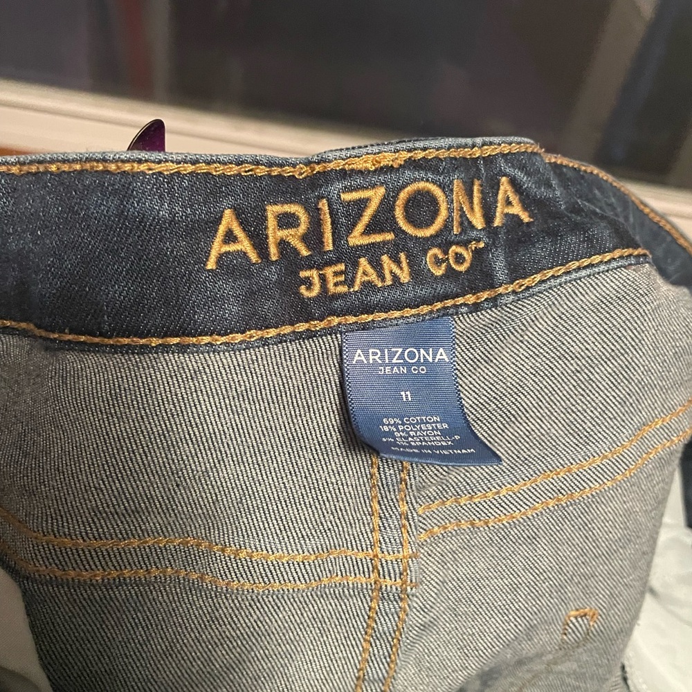 Arizona size 11 jeans and Time and Tru size 8-10 jeggings